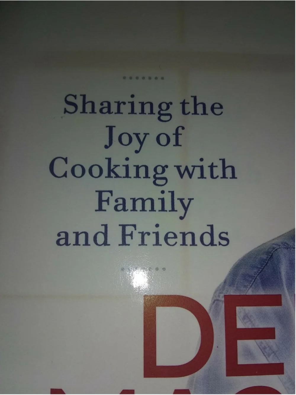 SIGNED AUTOGRAPHED Debbie Macomber's Table Cook book Hard cover BRAND NEW x